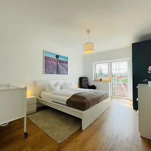 grosse-zentrale-ferienwohnung-in-pleinfeld-am-brombachsee.com-bavaria.com/