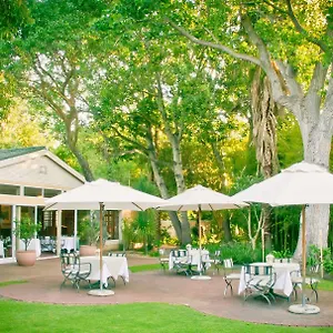  Country house Willowbrook